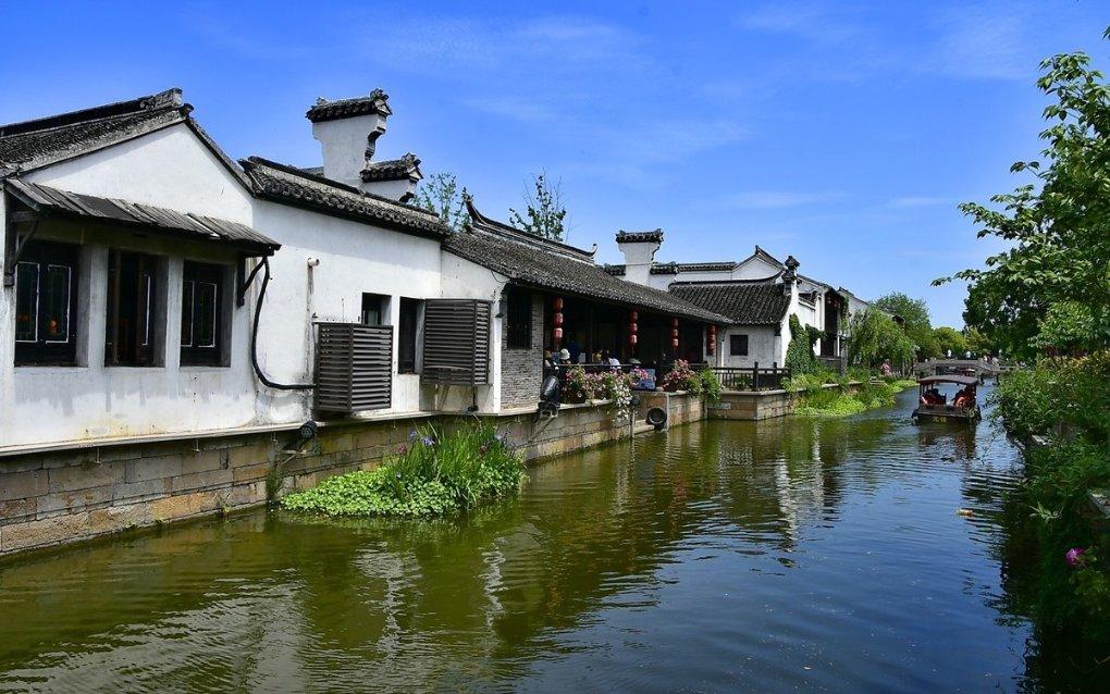 物流公司车辆发生重大安全交通事故，3死一伤，直接管理者要逮捕吗？游戏画面